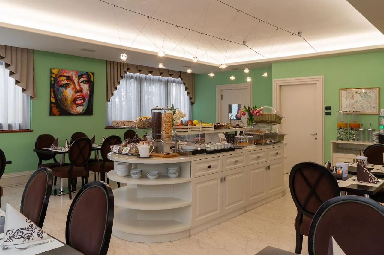 Soave Roxy Apartments
